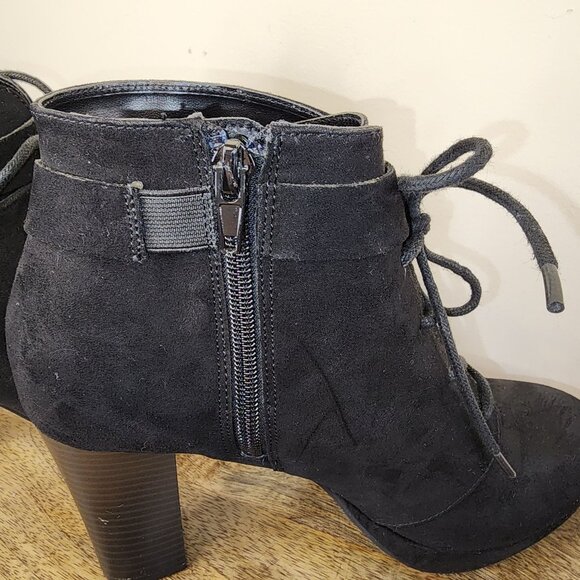 A.N.A. Fenwick Lace-Up Ankle Black Boots, Memory Foam Faux Suede - Picture 5 of 8